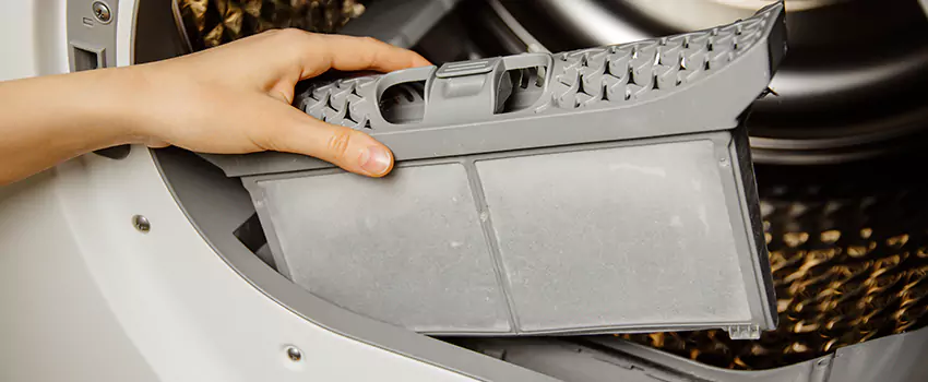 Signs Of A Clogged Dryer Lint Trap in Napa, California